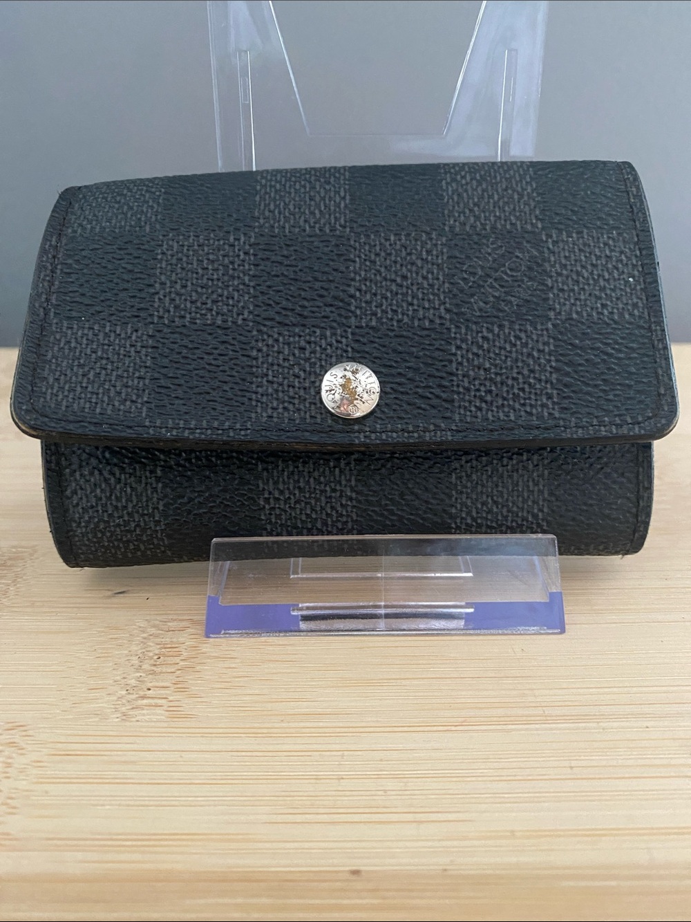 Loud Vuitton Damier Graphite Multicles 6-key holder